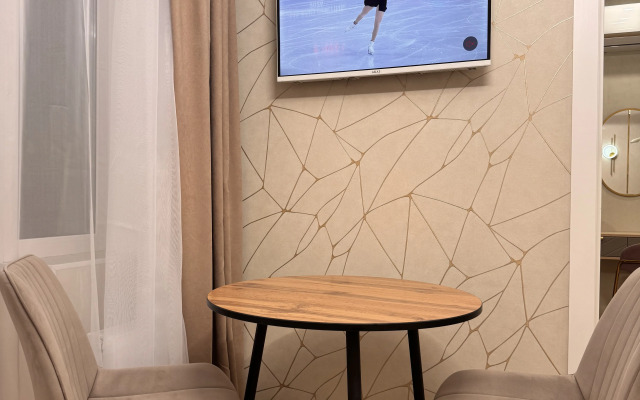 Квартира На 4 гостя на Коммунаров 5