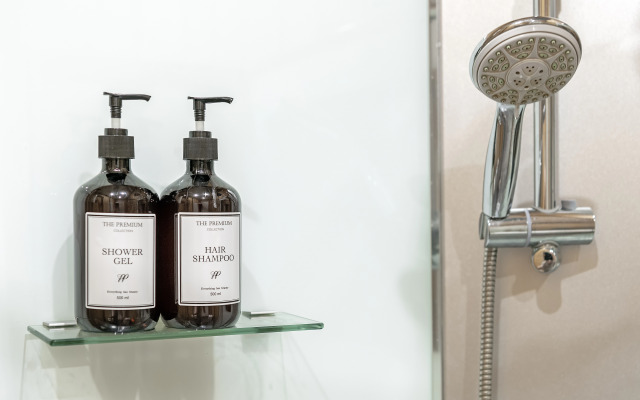 Апартаменты на Кирилловой 6