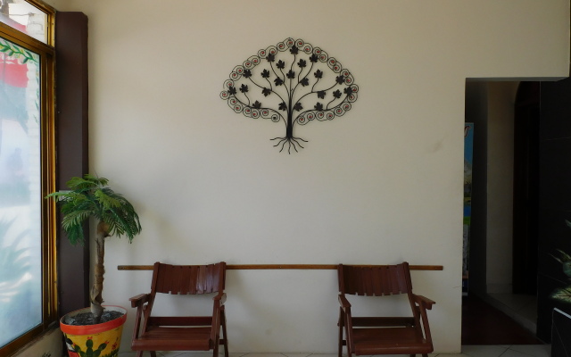 Отель Casa de Huespedes Nayomi By Rotamundos