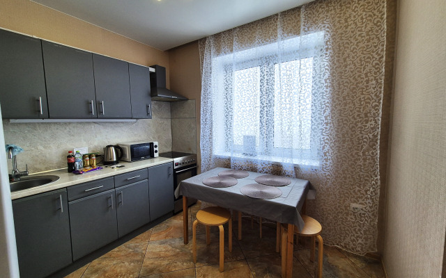 V Novom Pushkino Na Ul Prosvescheniya Flat
