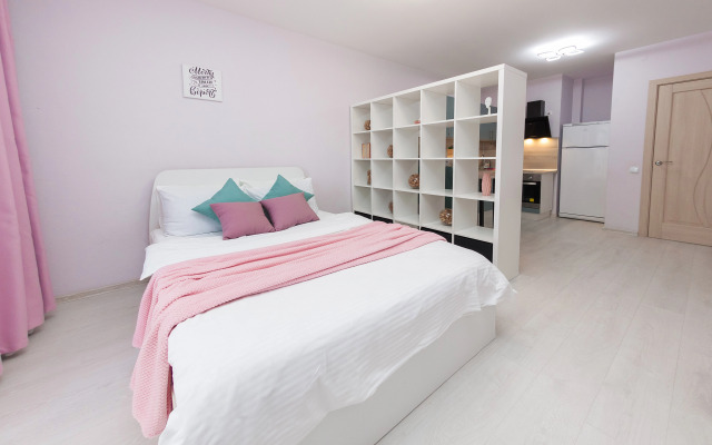Uyutnaya Studiya Rose v PtzHome Flat