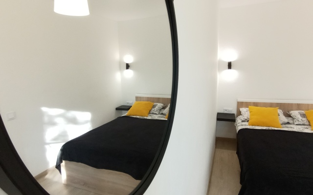 Dvuhkomnatnye 400 Metrov Do Kremlya Apartments