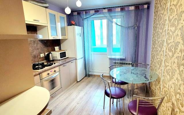 Romantichnaya Na Nikolaeva Flat