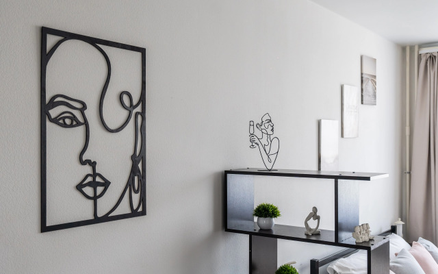 Uyutnaya Svetlaya S Vidom Na Zakat Flat