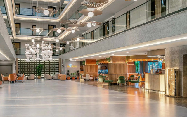 Отель Vox Maris Resort