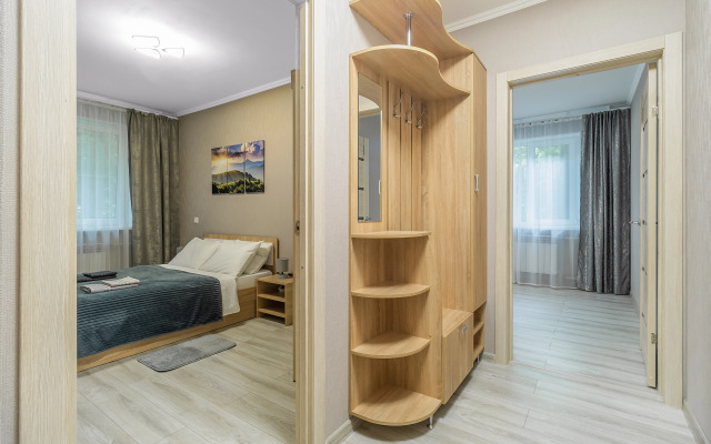 Na Ulitse Nadezhdy Suslovoy, 13 Flat