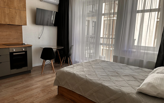 Novaya Studiya V Tsentralnoy Chasti Goroda Apartments