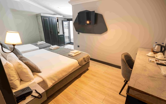 Express Plus Hotel