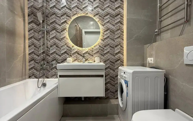 Novaya Uyutnaya Studiya V Tsentre Novosibirska Flat