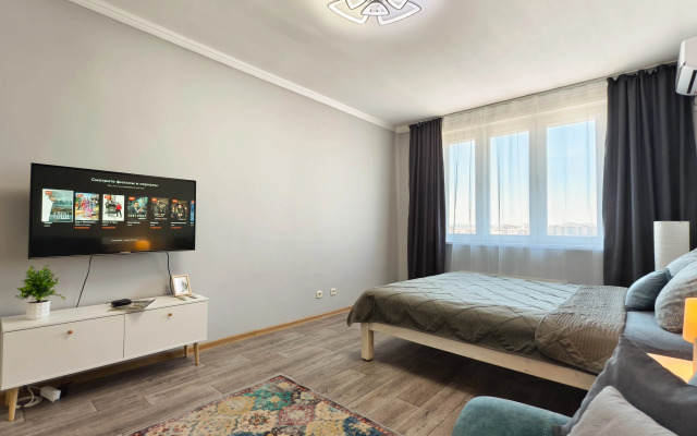Uyutnaya S Dizaynerskim Remontom I Shikarnym Vidom Flat