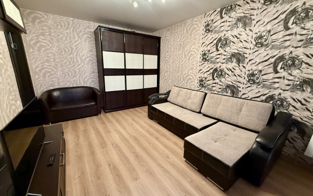 Dvukhkomnatnaya s kachestvennym remontom Flat