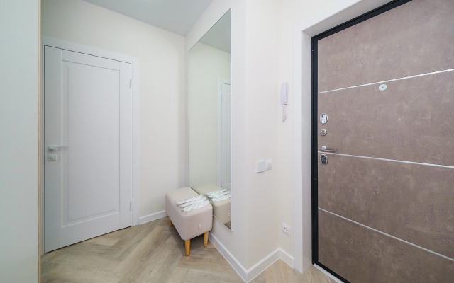 Uyutnaya i novaya studiya v Kudepste Flat