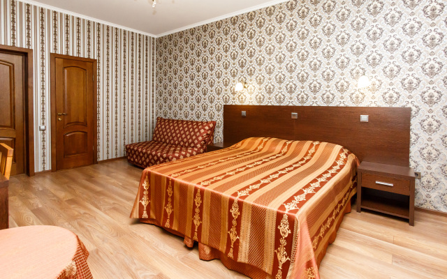 MariAnna Private House