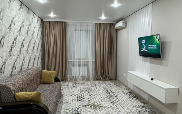 Apartamenty Svetlye uutnye 2-h komnatnye