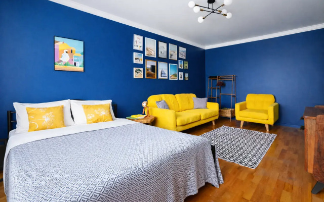 Апартаменты АпартМари с видом на Озеро