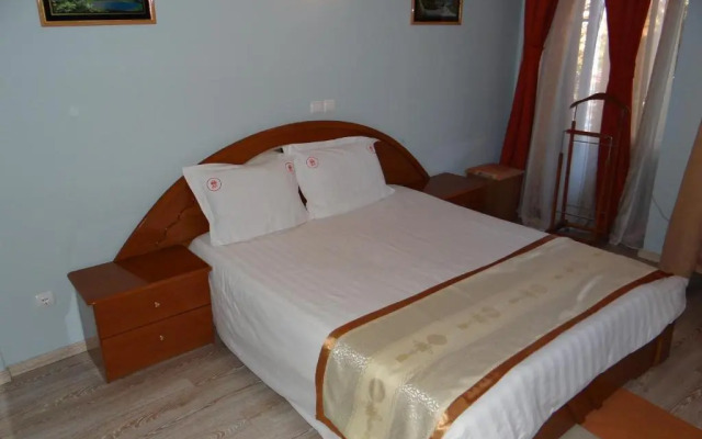 Konti Hotel