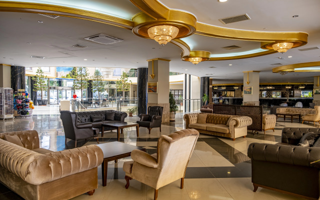 Grand Cortez And Spa Resort