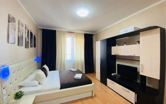 Na Yubileynom prospekte Flat