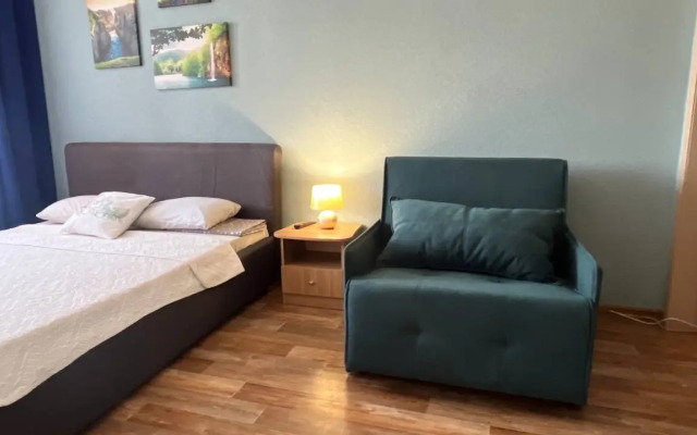 Квартира Двухкомнатная рядом с Аэропортом