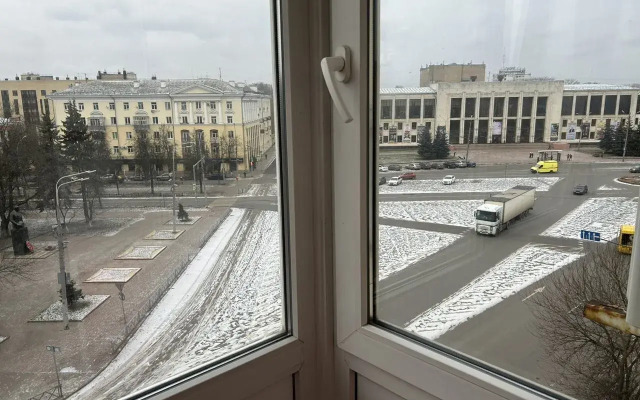 Na Prospekte Lenina 37/73 Flat