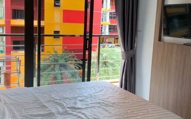 Uyutnye Apartamenty na Pkhukete Apartments