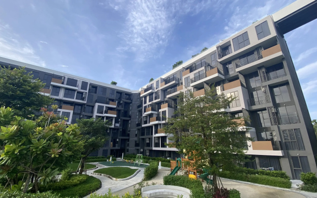 1 Bdr Laguna 10 Min to the Sea Roof Pool Flat