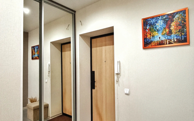 Квартира на Ураева 10