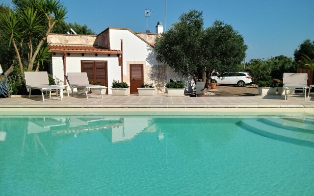 Cavaliere Lovely Pool Home
