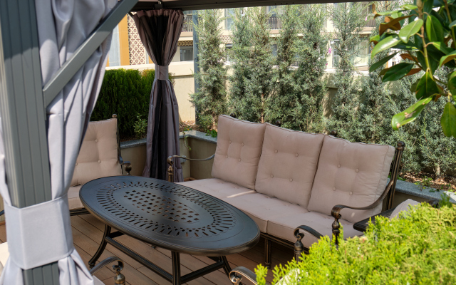 Stylo Residences & Suites Apart Hotel