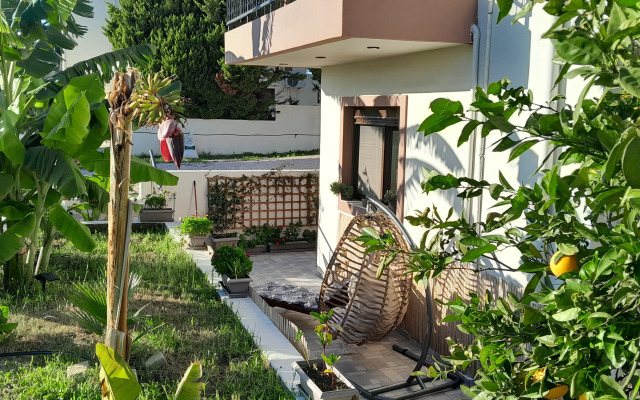 Casa Terra the most quiet hillside area near the airport & beach Apartments