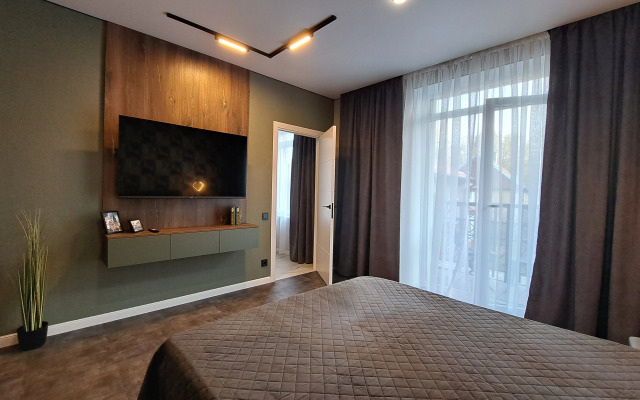 Na Narvskoy Flat