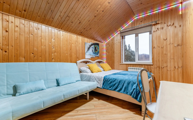 V Beleutovo S Basseynom I Saunoy Private house