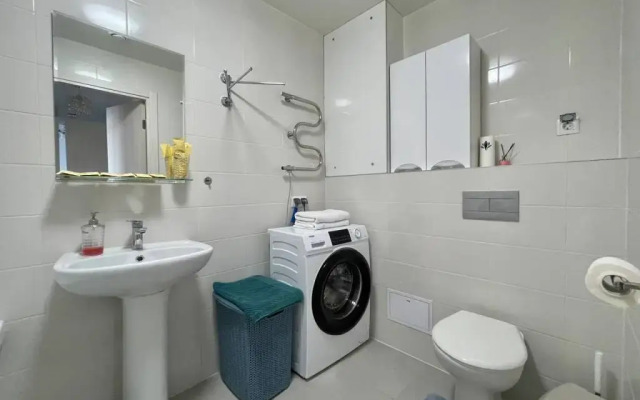 Viktory Apart U Metro Kotelniki (1) Apartment