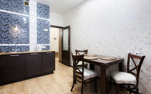 Квартира на Ул Семьи Шамшеных 24к2