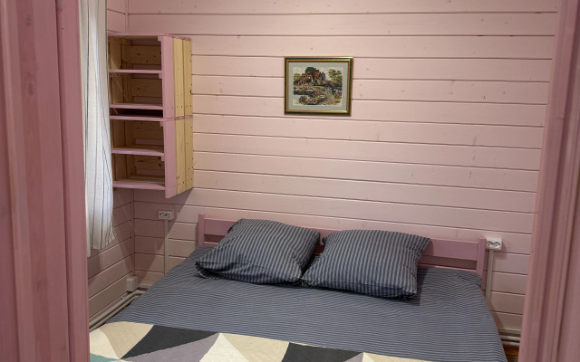 Na Beregovoy Private House