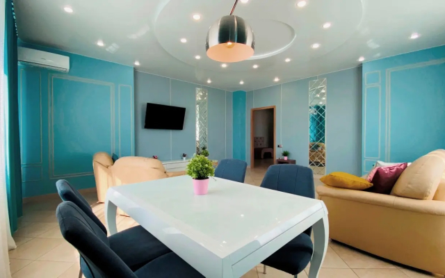 Apartments Delyuks S Vidom Na Gorod Innhome Spa De Lux - Apartment in تشيليابنسك - Photo 3