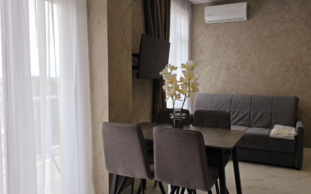 SilverPeak Apartments