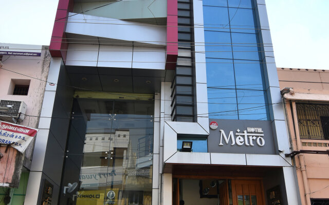 Отель Metro