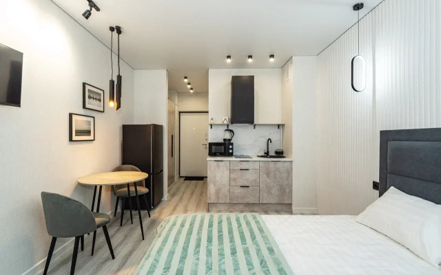 Studiya Na 8 Etazhe (541) Flat