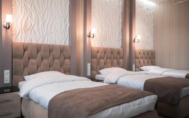 Hotel Arhan Palace Premium Hotel
