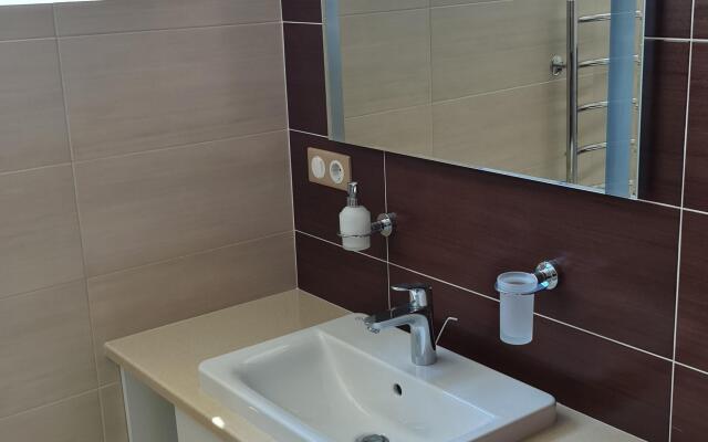 Pol Doma Na Gagarina Private House