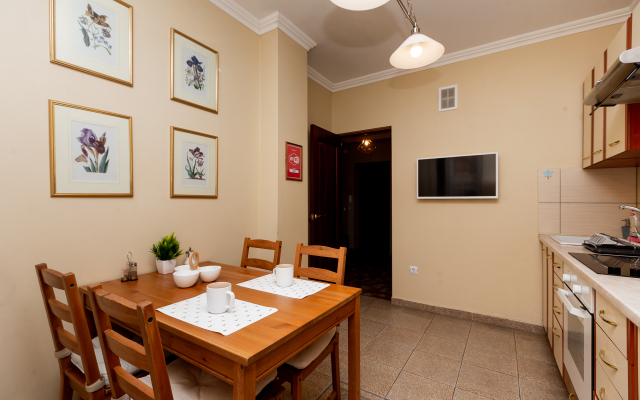 Nedaleko ot naberezhnoy Flat