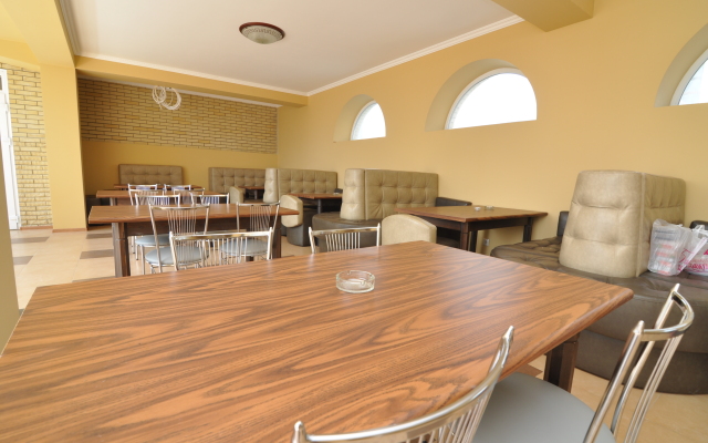 Astoriya Guest house
