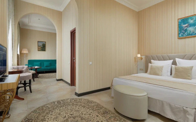 Nikitin Hotel