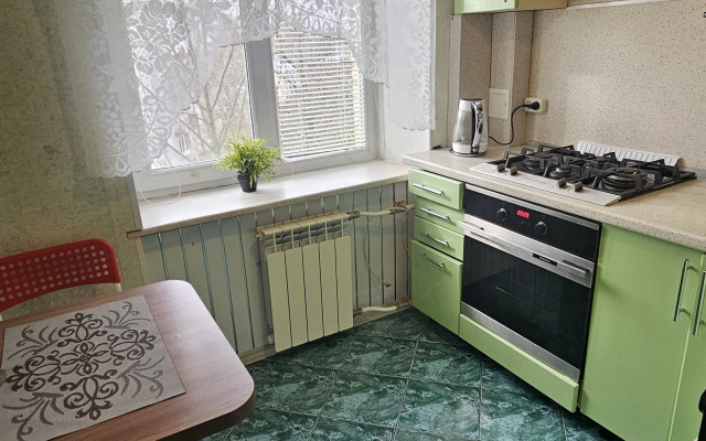 Prostornaya dvukhkomnatnaya vozle plyazha Flat