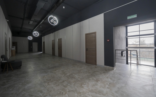 Artman Hotel