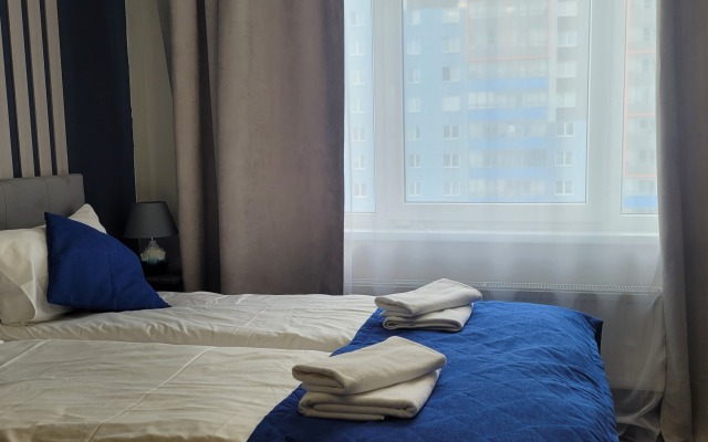 LuxApart U Metro Kupchino Apartment