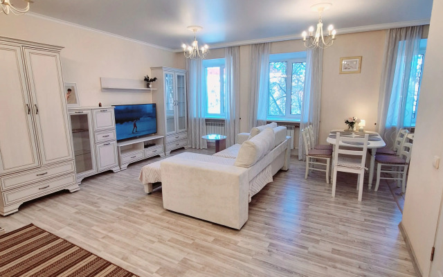 Na Dostoyevskogo Flat