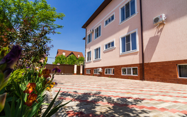 ABAZHUR Hotel