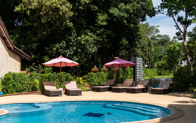 Adarin Beach Resort Hotel